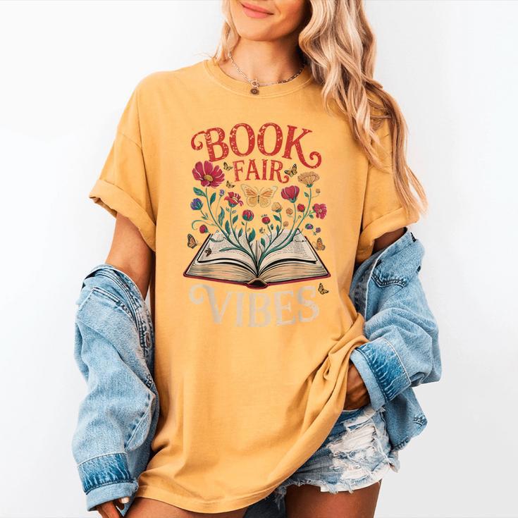 Book Fair Vibes Women's Comfort Colors T-Shirt