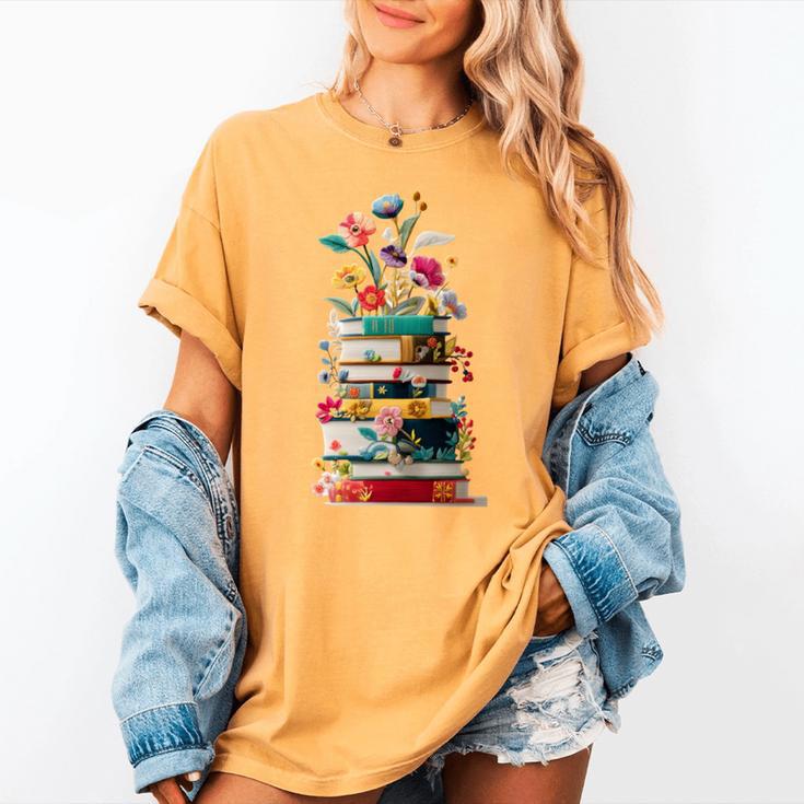 Book Stack With Flowers Reading Lover Bookish Women's Comfort Colors T-Shirt