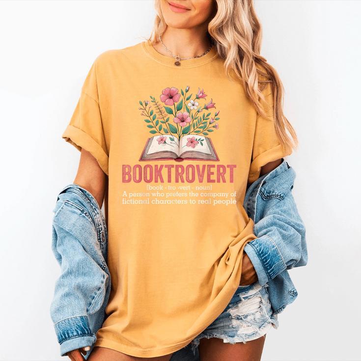 Booktrovert Book Lover Bookworm Reading Books Librarian Women's Comfort Colors T-Shirt