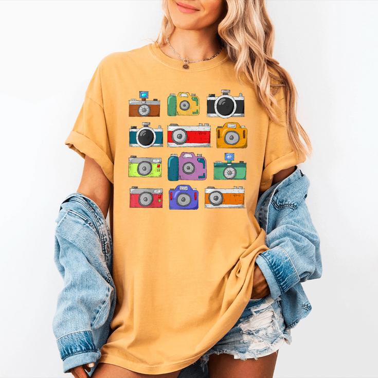Camera Hand Drawn Old Nostalgia Retro Lens Styles Women's Comfort Colors T-Shirt