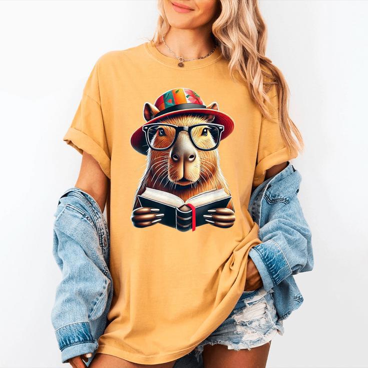 Capybara Bookworm Rodent Reading a Book Women's Comfort Colors T-Shirt
