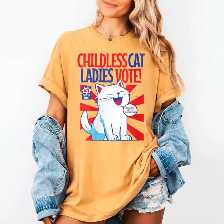 Childless Cat Ladies Vote Kamala Harris Cute Comic Book Cat Women's Comfort Colors T-Shirt