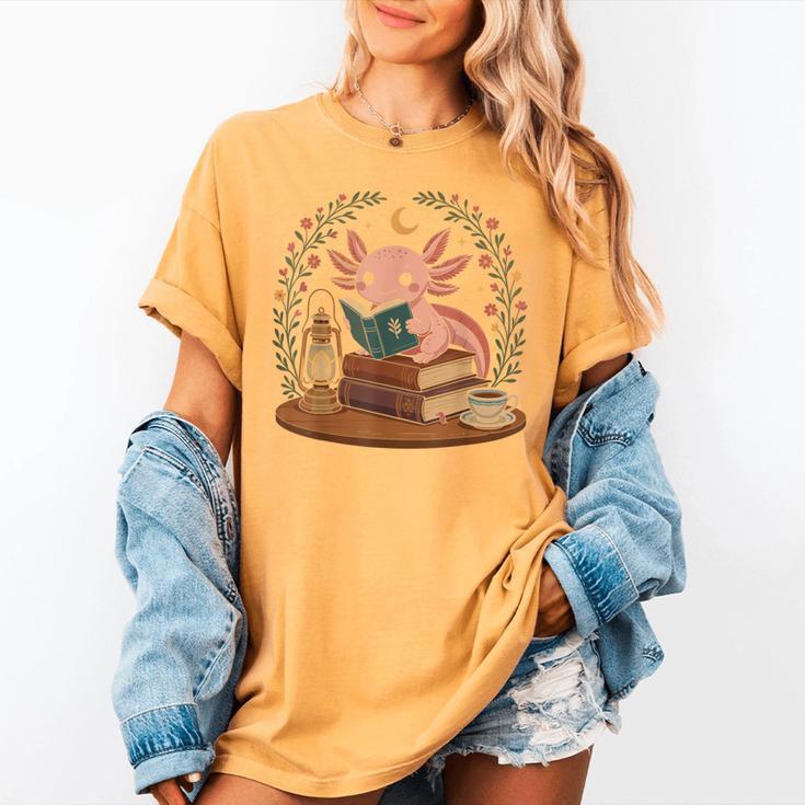Cute Axolotl Reading Books Cozy Bookworm Women's Comfort Colors T-Shirt