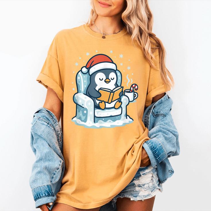 Cute Christmas Penguin Reading Book Cozy Winter Holiday Art Women's Comfort Colors T-Shirt Cute Christmas Penguin Reading Book Cozy Winter Holiday Art Women's Comfort Colors T-Shirt