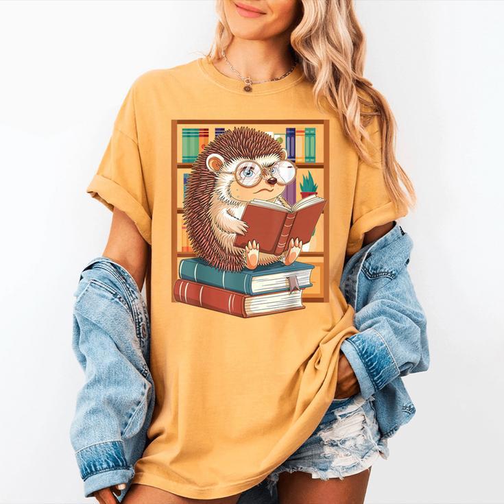 Cute Hedgehog Book Nerd Women's Comfort Colors T-Shirt Cute Hedgehog Book Nerd Women's Comfort Colors T-Shirt