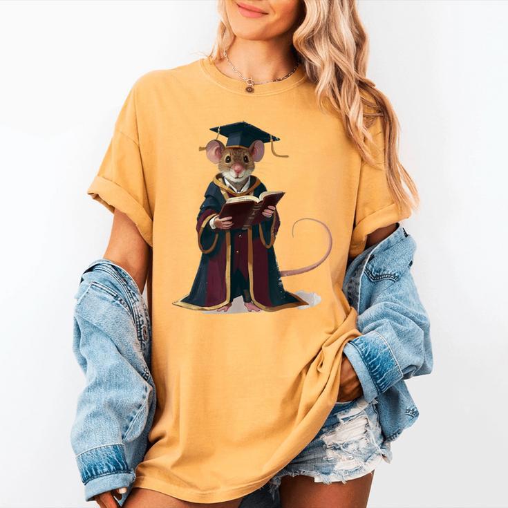 Cute Mouse Reading Book Graduation Women's Comfort Colors T-Shirt