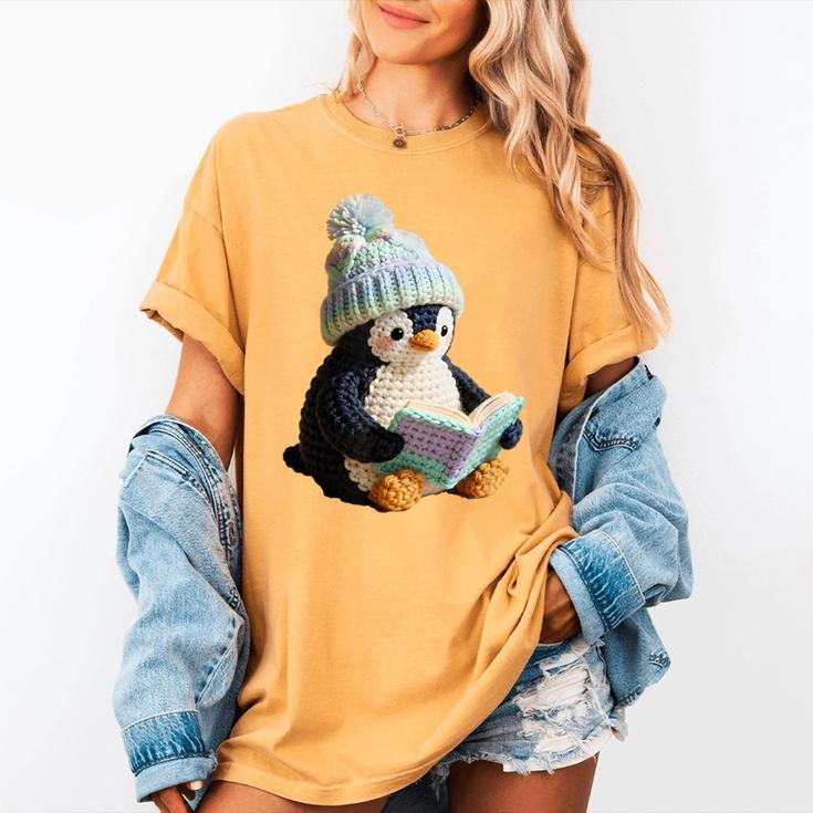 Cute Penguin Reading Book Faux-Crochet Print Women's Comfort Colors T-Shirt