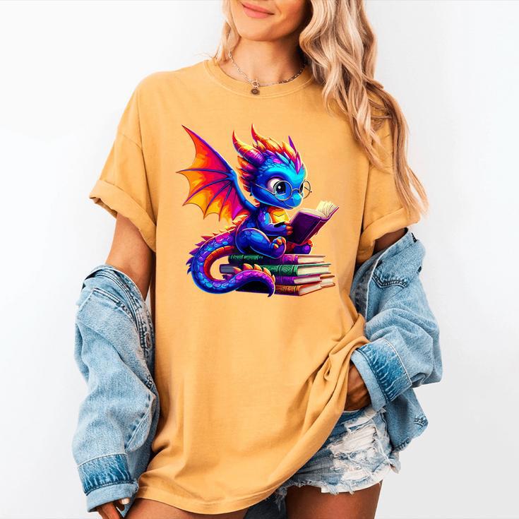 Dragon Reading a Book Bookworm Book Lover Women's Comfort Colors T-Shirt