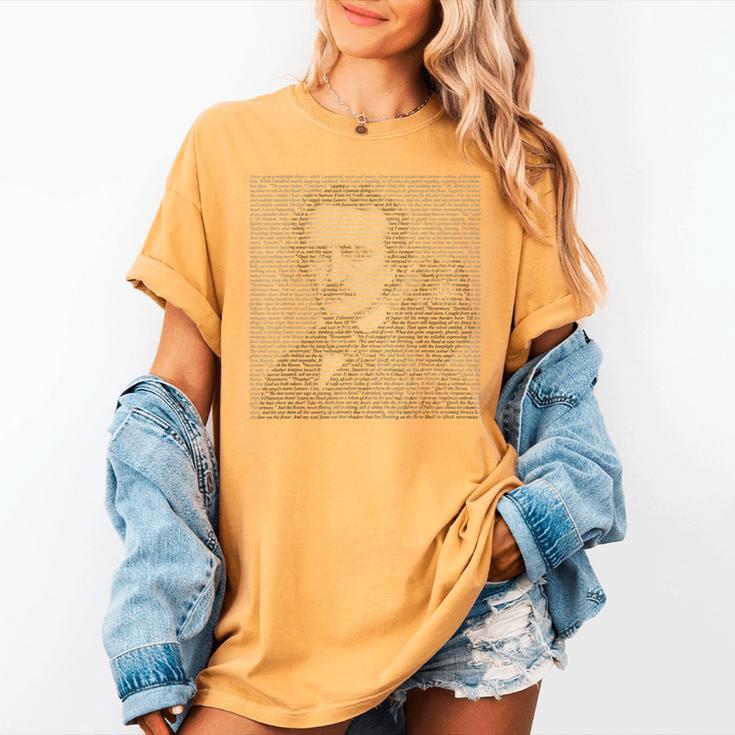 Edgar Allen Poe & Raven Reading Bookworm Reader Women's Comfort Colors T-Shirt