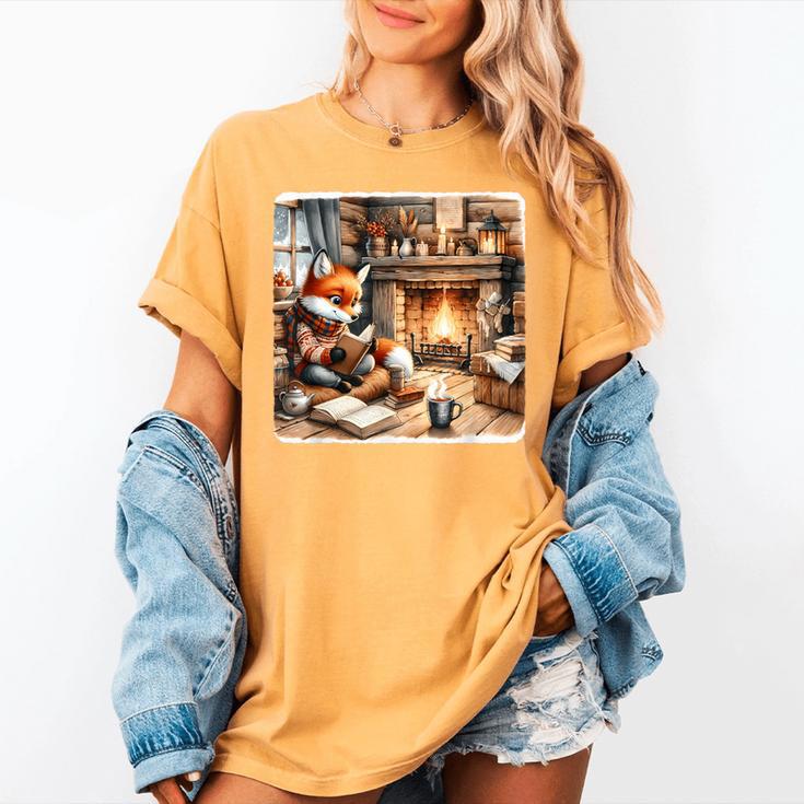 Fox Reads By Fireplace In Cabin Rustic Book Cozy Cup Tea Women's Comfort Colors T-Shirt