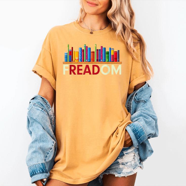 Freadom Anti-Banned Books – Read Banned Books Library Women's Comfort Colors T-Shirt