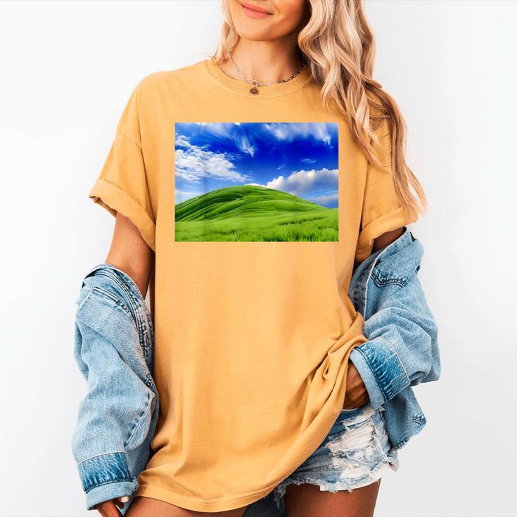 Frutiger Aero Meadow Aesthetic Y2k 2000s Ironic Nostalgic Women's Comfort Colors T-Shirt