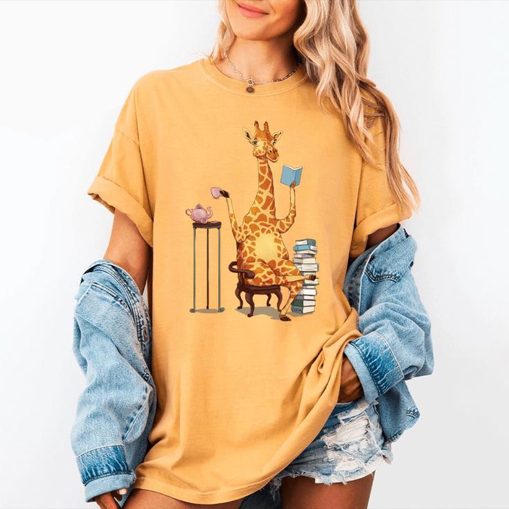 Giraffe Reading Tea Books Coffee Book Lover Graphic Women's Comfort Colors T-Shirt