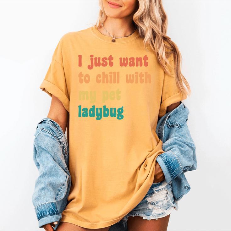 Introvert Pet Ladybug Mom Women's Comfort Colors T-Shirt