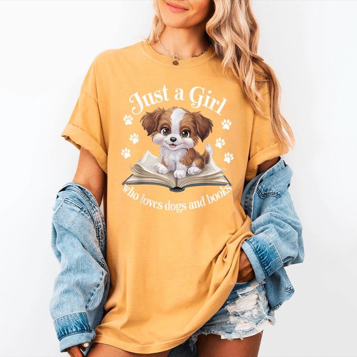 Just a Girl Who Loves Dogs And Books Cute Dog Women's Comfort Colors T-Shirt
