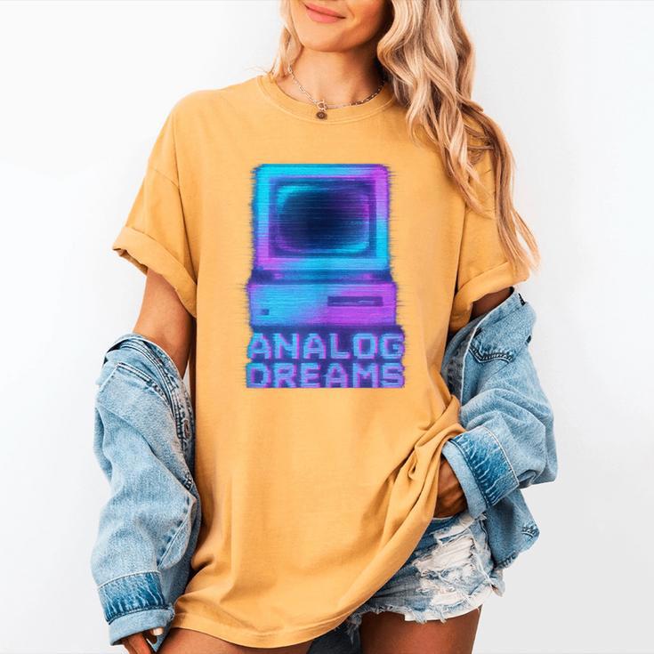 Lofi Reverie Analog Dreams Pixel 90s Desktop VHS Nostalgia Women's Comfort Colors T-Shirt