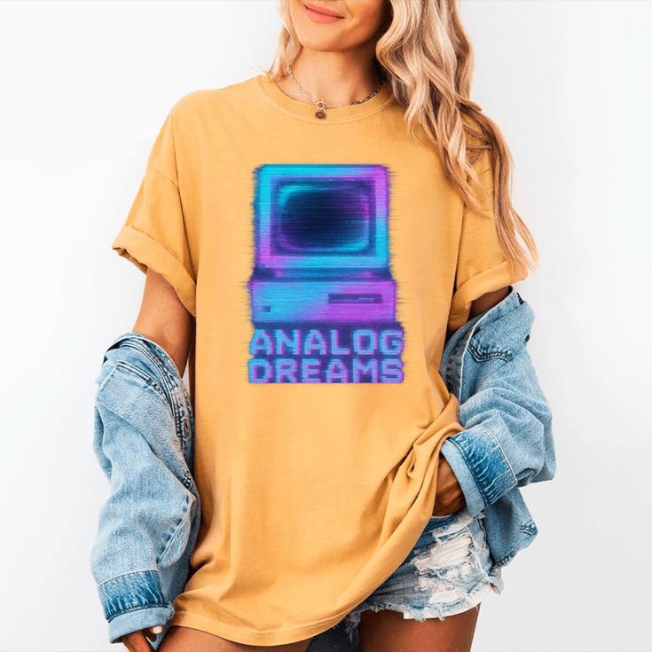 Lofi Reverie Analog Dreams Pixel 90s Desktop VHS Nostalgia Women's Comfort Colors T-Shirt