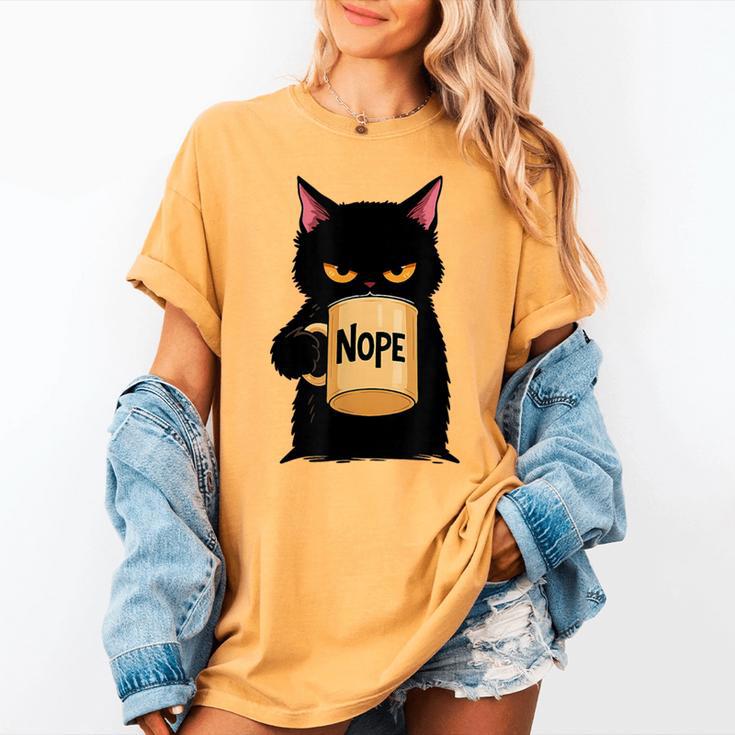 Nope Coffee Cat – Introvert Humor Monday Kitty Women's Comfort Colors T-Shirt