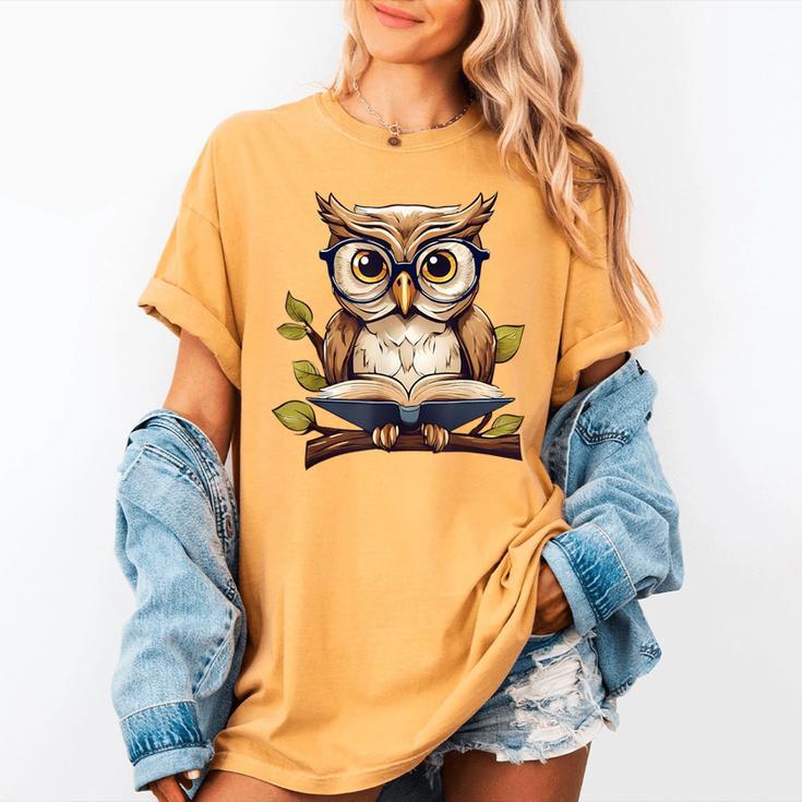 Owl Reading A Book Perched On A Branch Bookworm Women's Comfort Colors T-Shirt