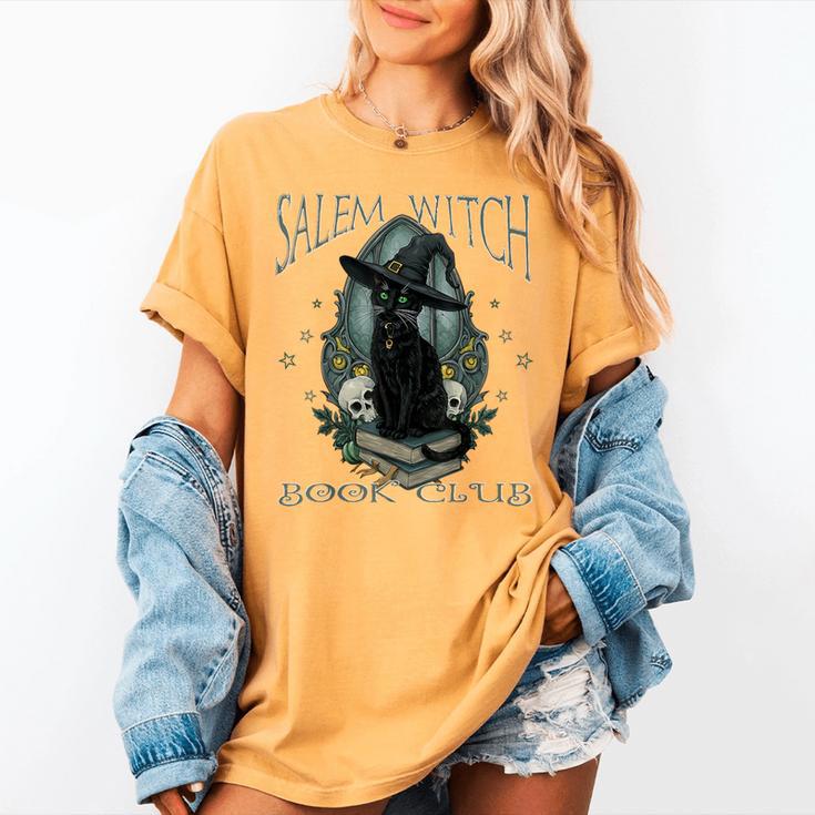 Salem Witch Book Club Cat Reading Witchy Halloween Men Women's Comfort Colors T-Shirt