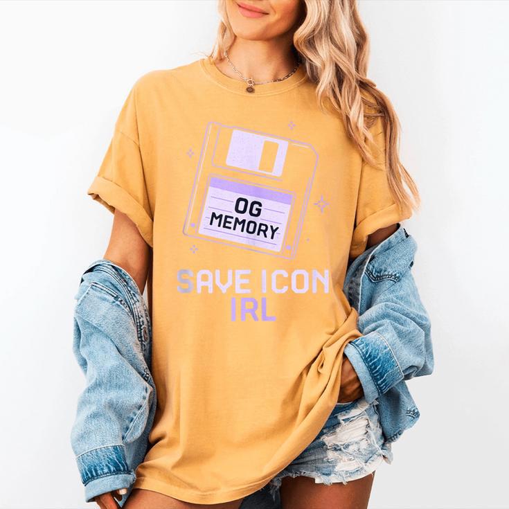 Save Icon IRL Retro Tech Humor Floppy Disk 90s Nostalgia Women's Comfort Colors T-Shirt