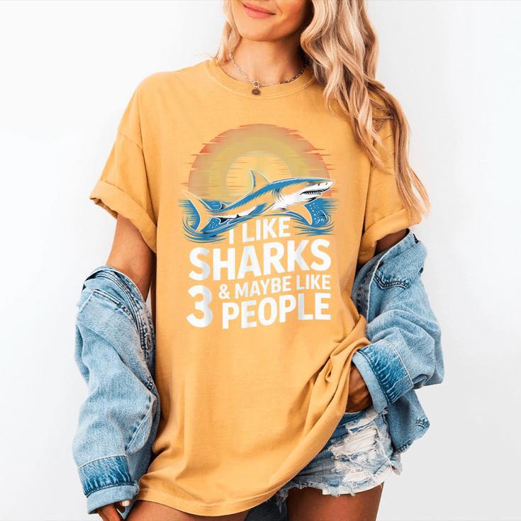 I Like Sharks & Maybe Like 3 People Humor Introverts Summer Women's Comfort Colors T-Shirt