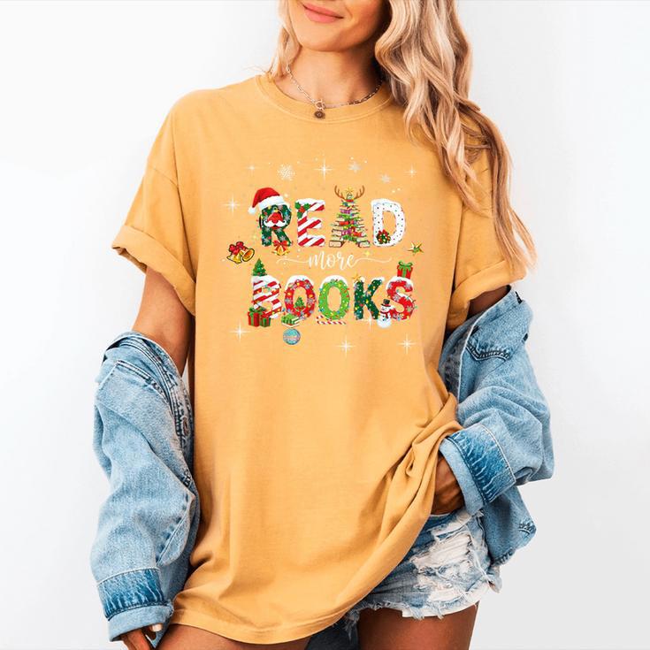 Teacher Read More Books Christmas Reading Bookworm Librarian Women's Comfort Colors T-Shirt