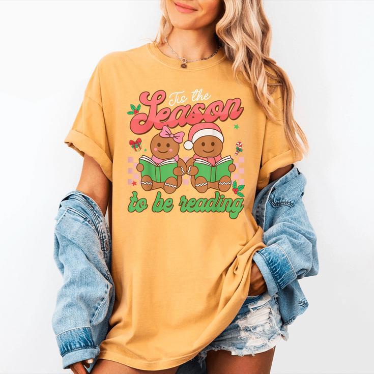 Tis The Season Book Reading Gingerbread Teacher Librarian Women's Comfort Colors T-Shirt