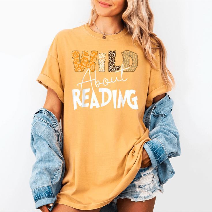 WILD ABOUT READING Reading Books Bookworm Library Day Women's Comfort Colors T-Shirt