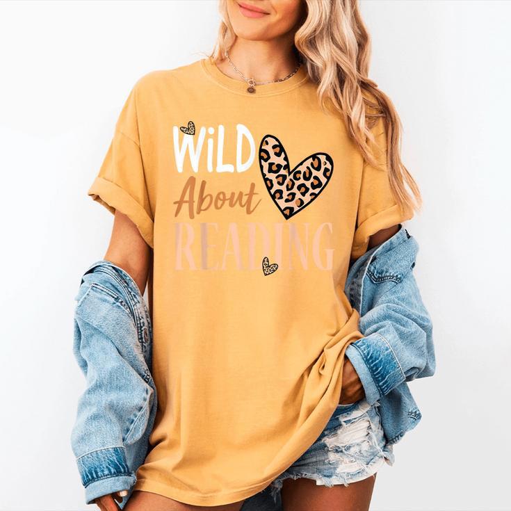 Wild About Reading Teacher Books Reader Lovers Leopard Zebra Women's Comfort Colors T-Shirt