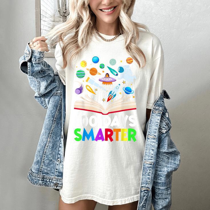 100th Day Of School Astronaut Books Space 100 Days Smarter Women's Comfort Colors T-Shirt