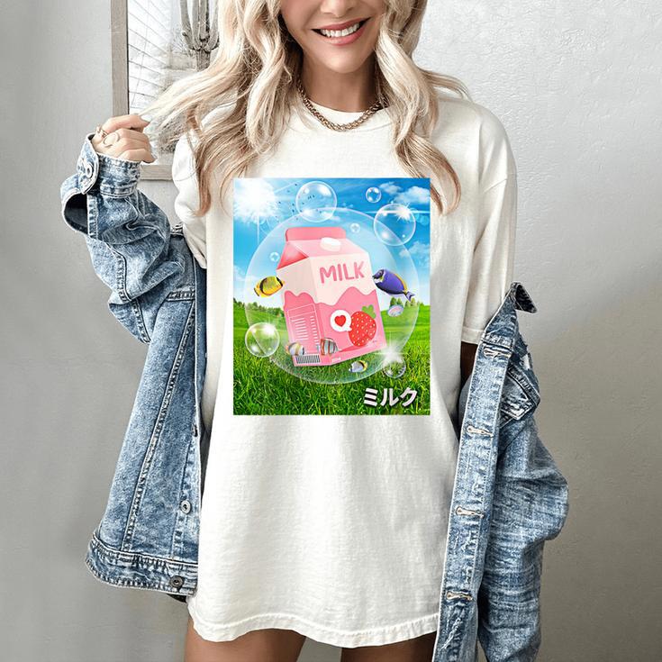 Frutiger Aero Aesthetic Tech Kawaii Strawberry Milk Fishes Women's Comfort Colors T-Shirt