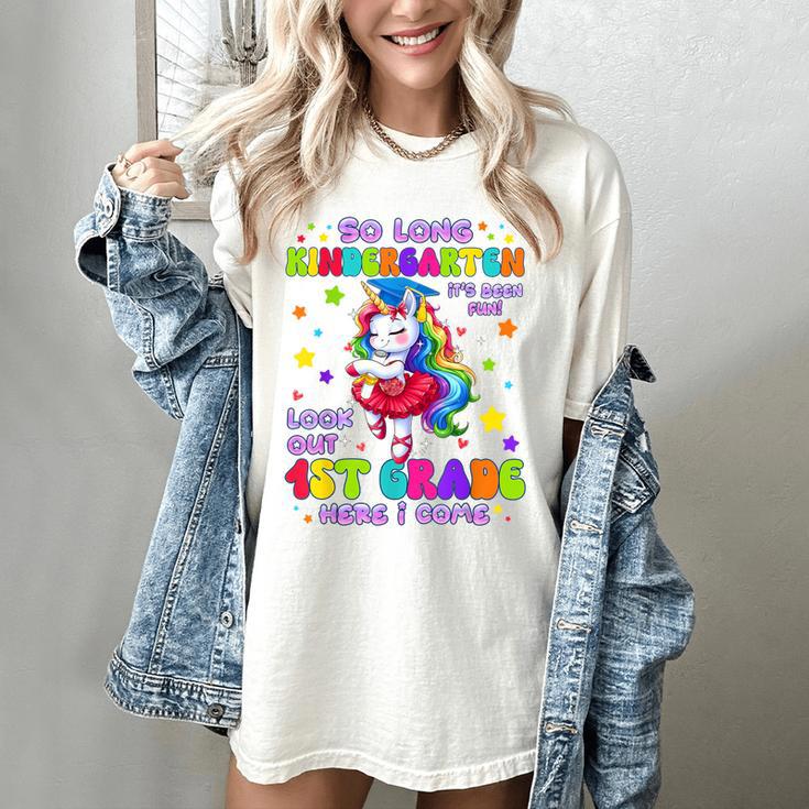 Kindergarten Graduation 2025 Graduate Girls Unicorn 1st Grad Women's Comfort Colors T-Shirt