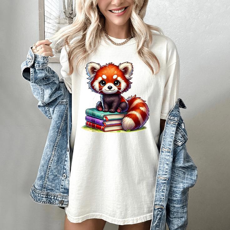 Red Panda Books Lover Reading Bookworm Women's Comfort Colors T-Shirt