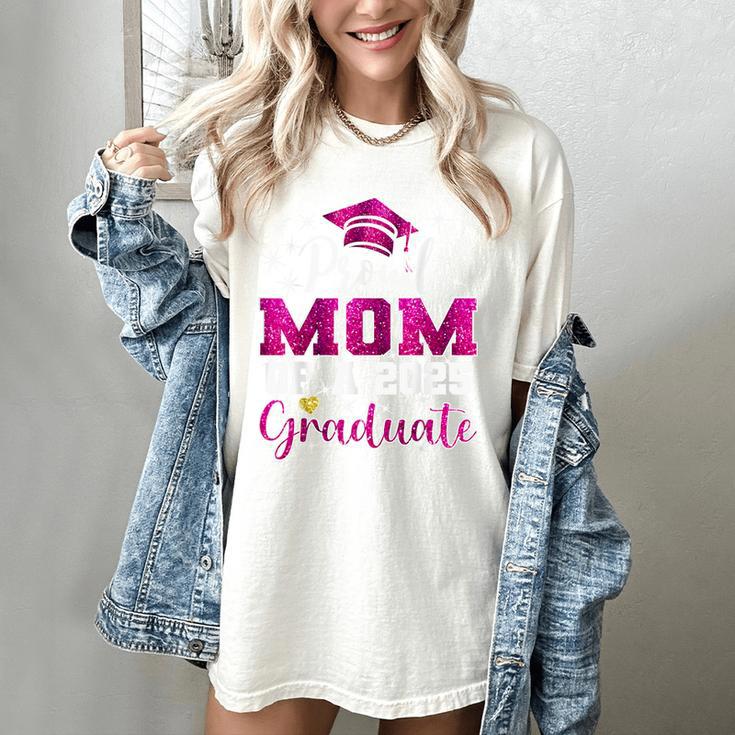 Super Proud Mom Of 2025 Graduate Senior Graduation Family Women's Comfort Colors T-Shirt