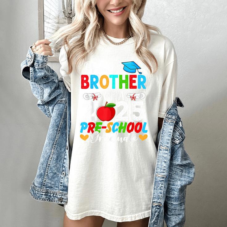 Proud Brother Of a 2025 Preschool Graduate Graduation Women's Comfort Colors T-Shirt