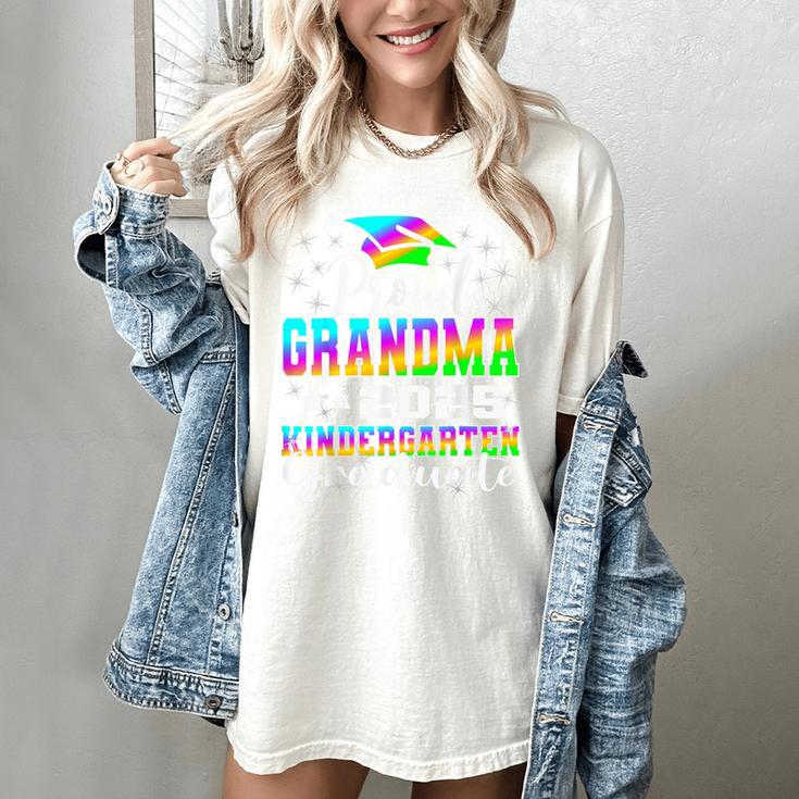 Proud Grandma Of Kindergarten Graduate 2025 Graduation Women's Comfort Colors T-Shirt