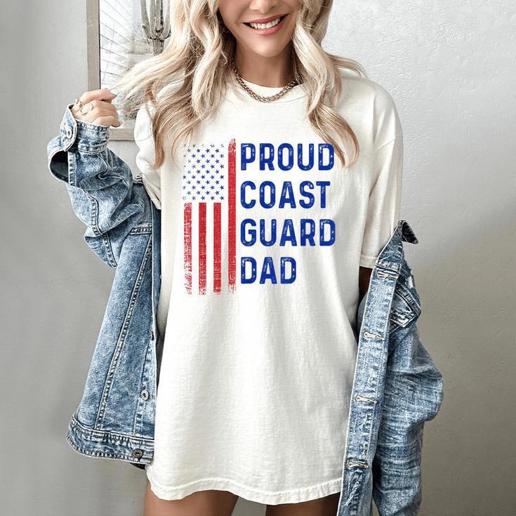 Retro Proud Coast Guard Dad Graduation Dad Usa Flag Outfit Women's Comfort Colors T-Shirt