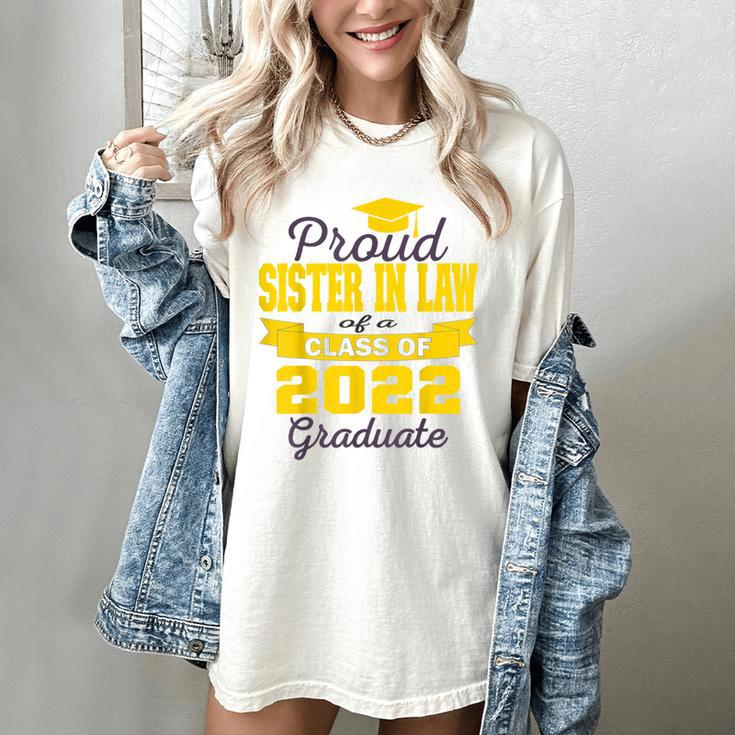 Proud Sister In Law Of 2022 Graduate Class 2022 Graduation Women's Comfort Colors T-Shirt