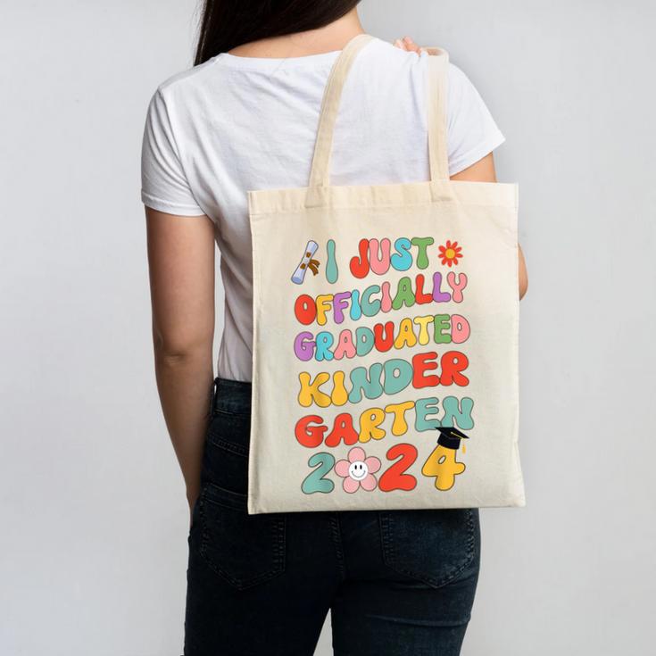 I Officially Graduated Kindergarten Graduation Class 2024 Canvas Tote Bag
