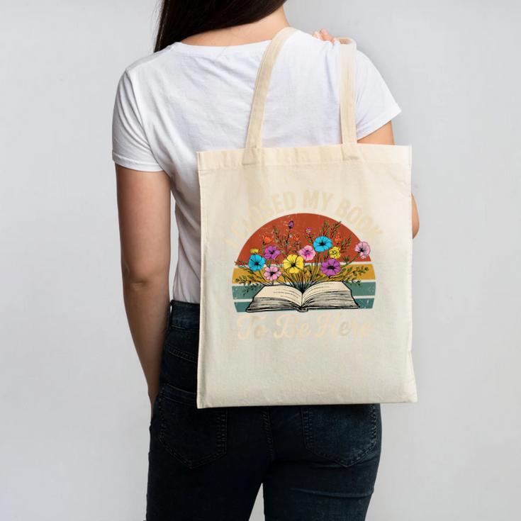 Retro Vintage Book Lover Reading I Closed My Book To Be Here Canvas Tote Bag Retro Vintage Book Lover Reading I Closed My Book To Be Here Canvas Tote Bag
