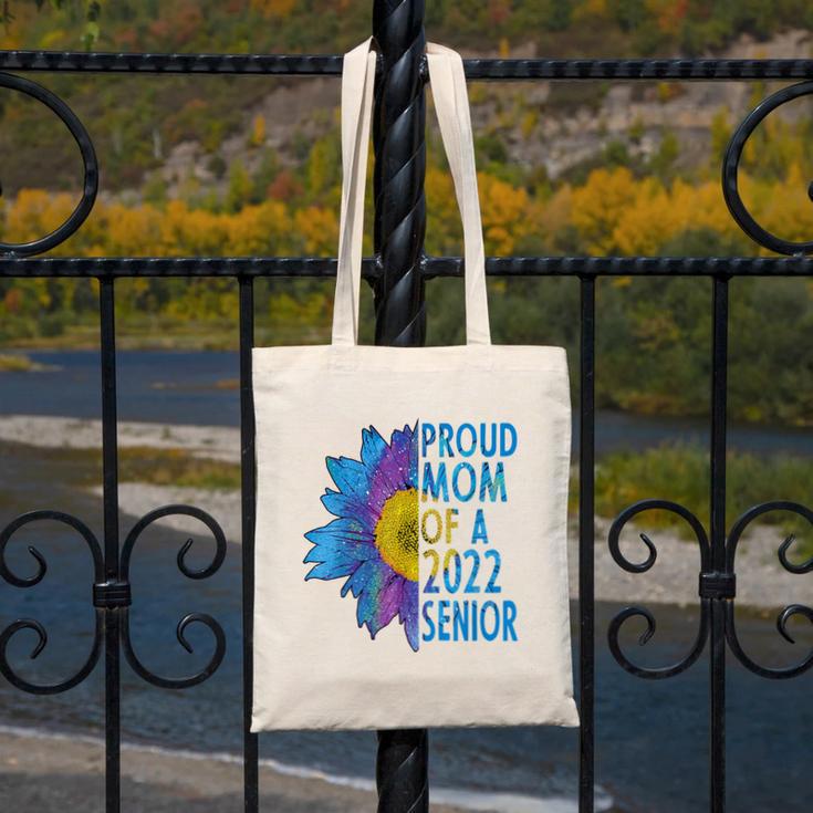 Proud Mom Of a 2022 Senior Shirt Graduation 2022 Women's Canvas Tote Bag