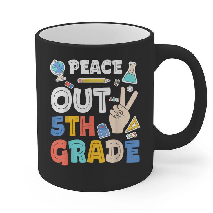 Peace Out 5th Grade Fifth Grade Graduation T-Shirt Graphic Print Coffee Mug