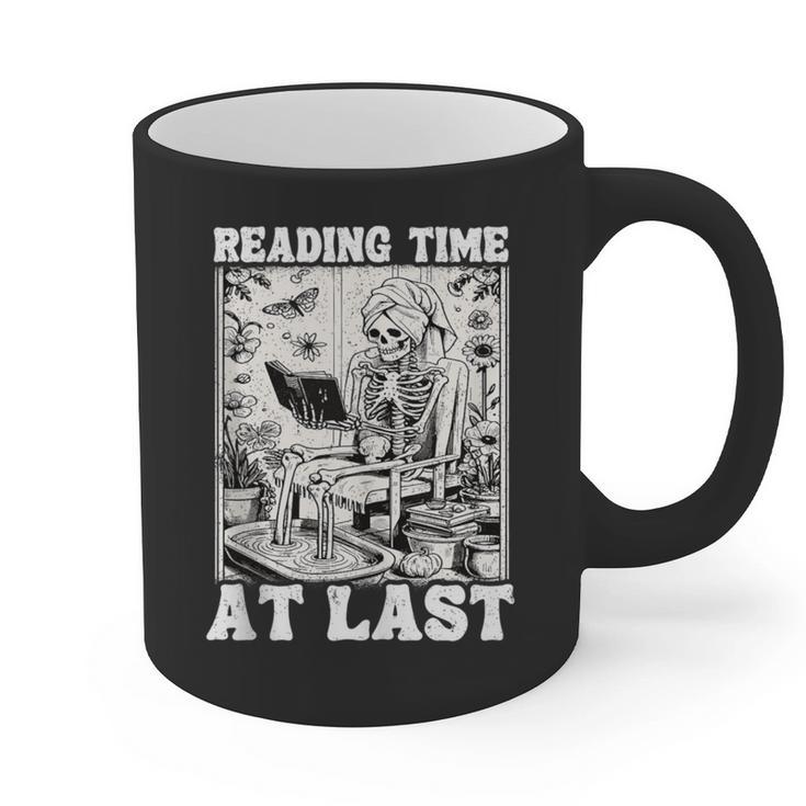 Reading Time At Last Book Lover Introvert Skeleton Reading Graphic Print Coffee Mug