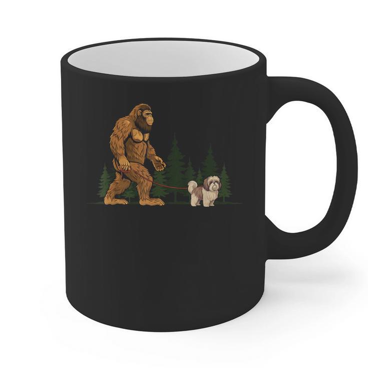 Shih Tzu Bigfoot Dog Walking Mom Dad Kids Graphic Print Coffee Mug