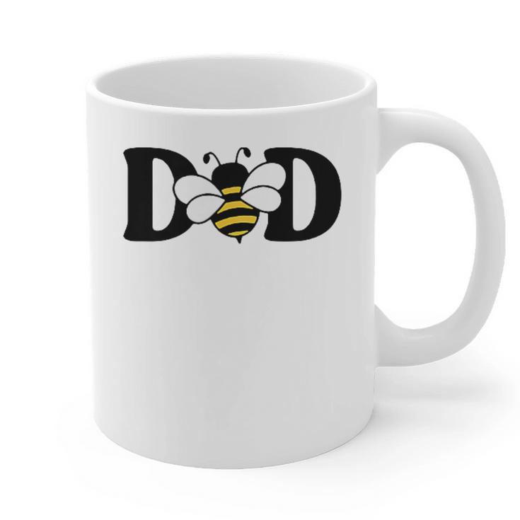 Dad Bee Cute Beekeeping 1st Birthday Matching Family Dada Graphic Print Coffee Mug
