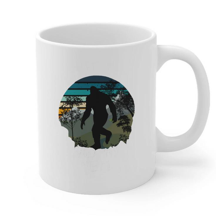 Just Me And My Yeti Retro Sunset Mountain Hiking Introvert Graphic Print Coffee Mug