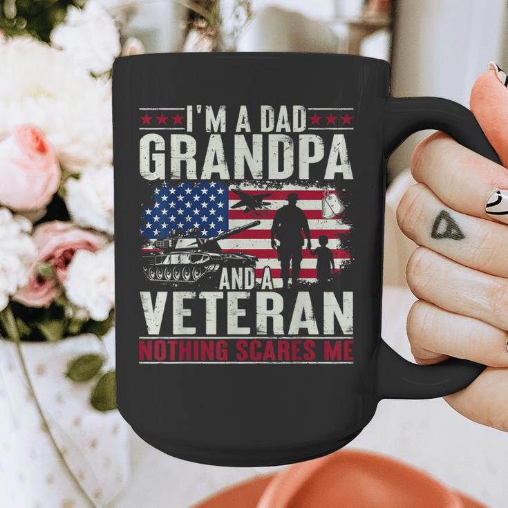 I'm A Dad Grandpa And Veteran Retro Papa Grandpa Graphic Print Coffee Mug