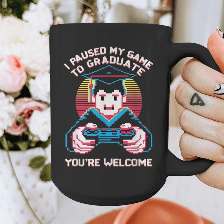I Paused My Game To Graduate 2024 Gamer Graduation Graphic Print Coffee Mug