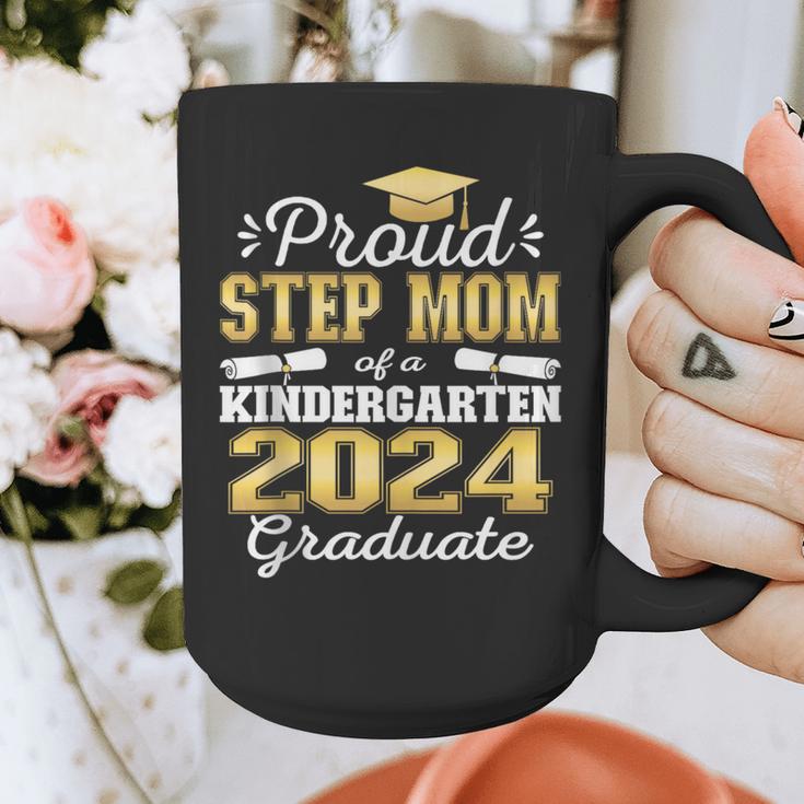Proud Step Mom Of Kindergarten Graduate 2024 Graduation Step Graphic Print Coffee Mug
